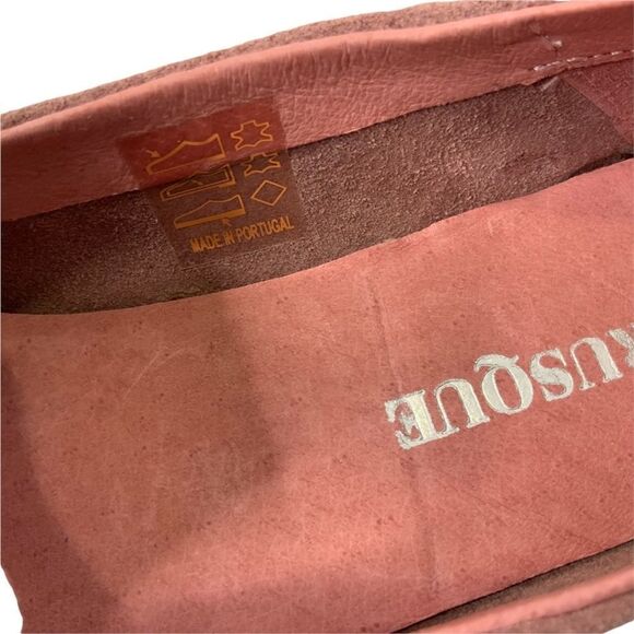 𝅺BRUSQUE ‘Dani’ Pointed Toe Genuine Suede Studded Flat in Light Pink Sz 36 - Picture 6 of 11